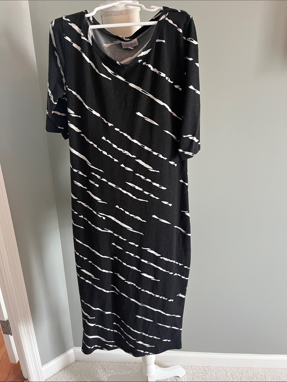 LuLaRoe Black with White Diagonal Stripe Maxi Dress
